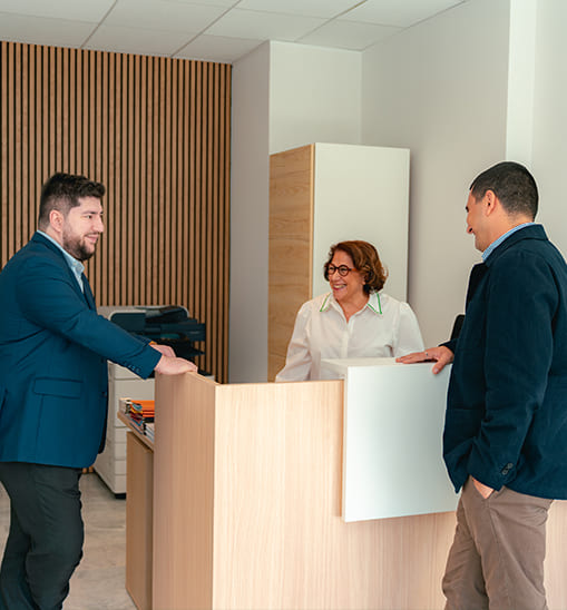 Une équipe engagée et complice, à vos côtés.